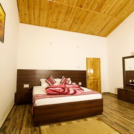 Chaman Vatika Hotel Kullu Ngoại thất bức ảnh