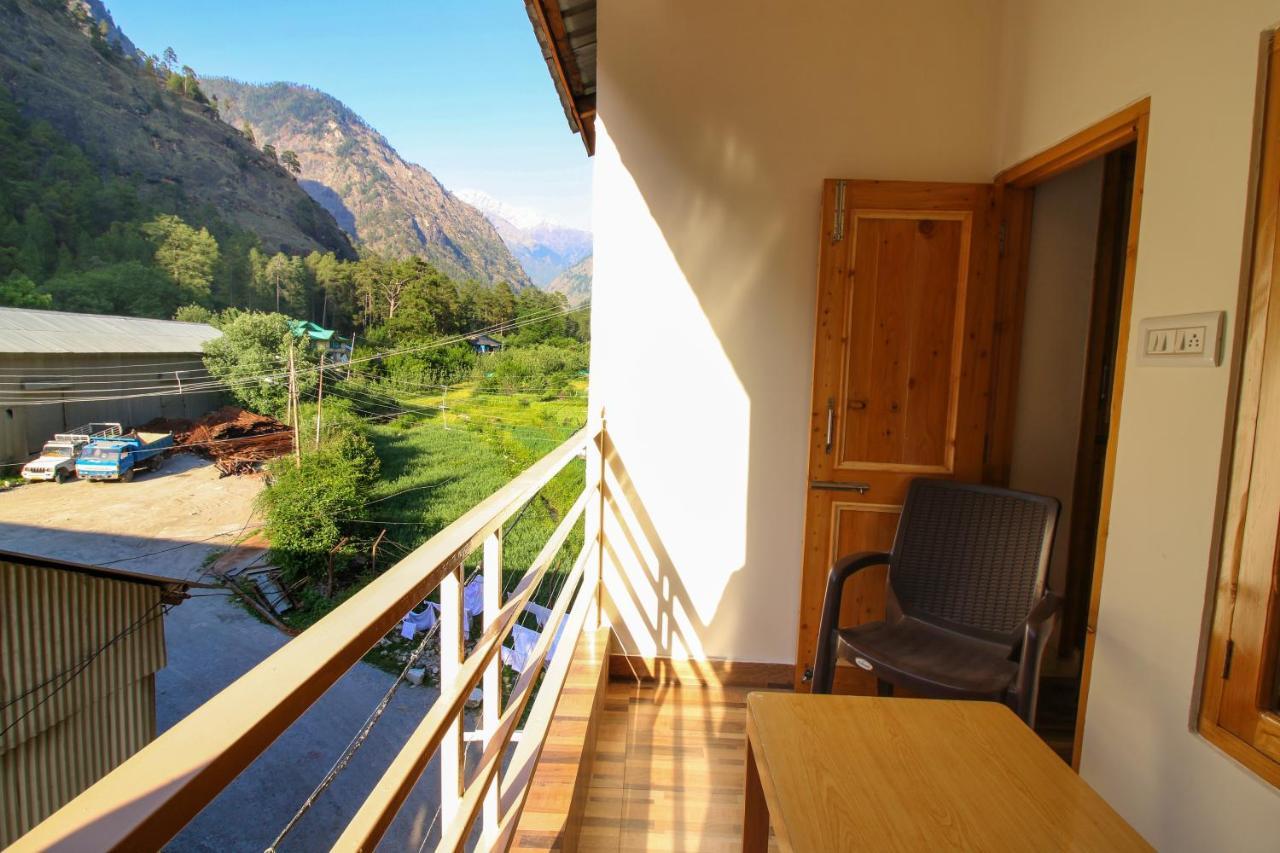 Chaman Vatika Hotel Kullu Ngoại thất bức ảnh