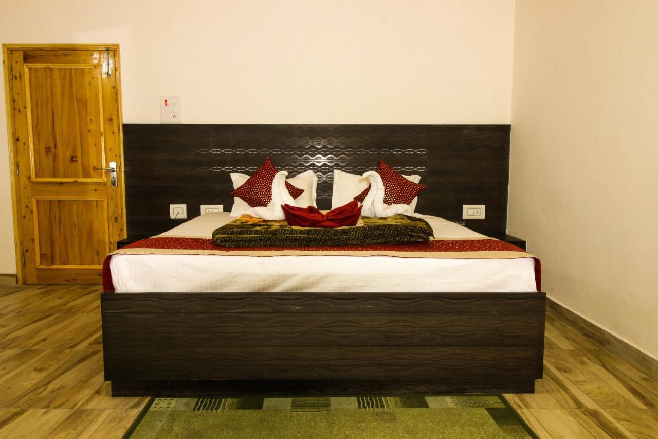 Chaman Vatika Hotel Kullu Ngoại thất bức ảnh